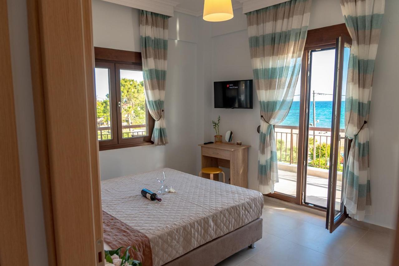Dimi Seafront Apartment By Rentals Pro Services - Неа-Муданья Экстерьер фото