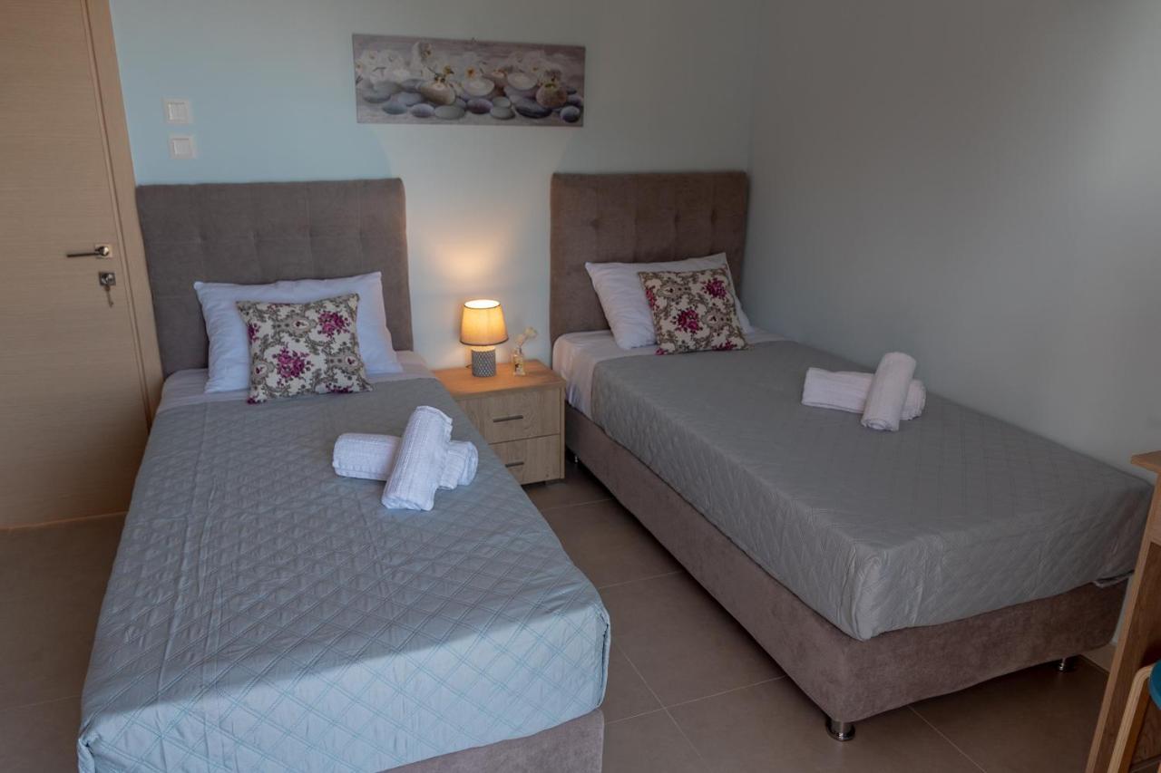 Dimi Seafront Apartment By Rentals Pro Services - Неа-Муданья Экстерьер фото